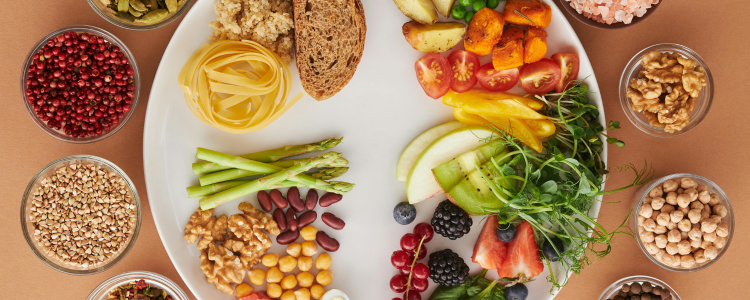 Hair Wellness Nutrition: alimentazione mirata per la salute dei capelli